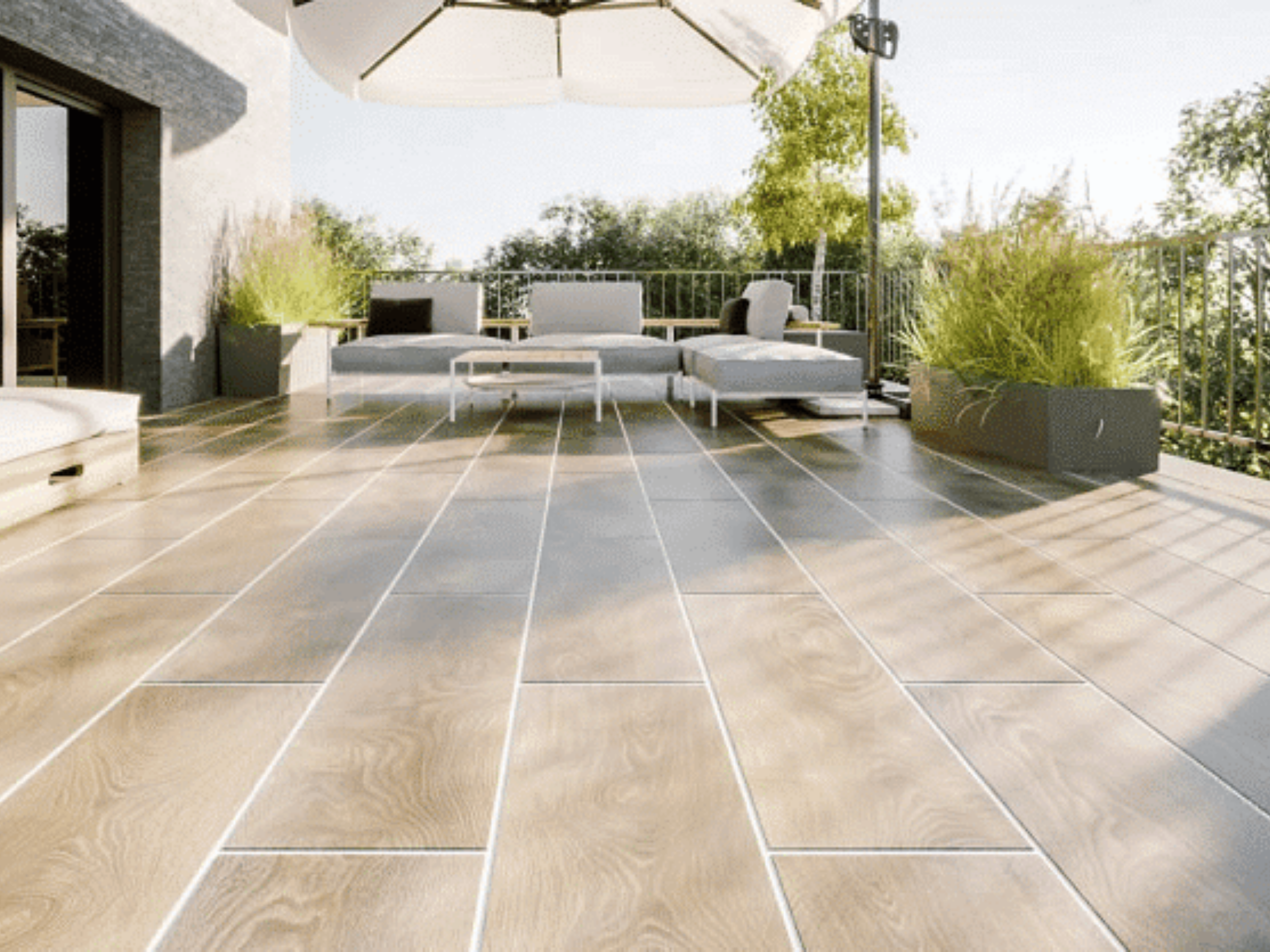 Exterior & Balconies